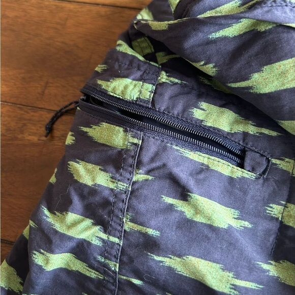 Patagonia Mens Green Blue Print Wavefarer Board Shorts Size 30 - Picture 6 of 11